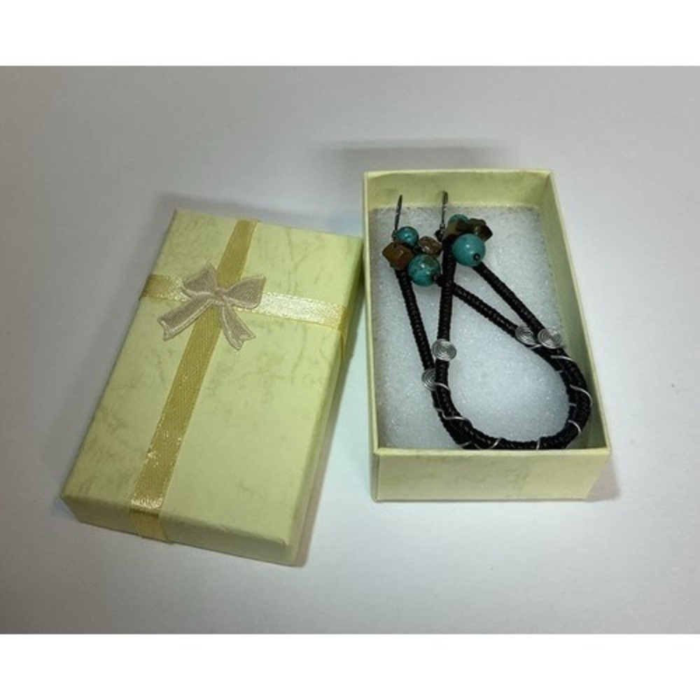 NWT Pannee Handmade‎ Boho Turquoise Tiger's Eye Beaded Hoop Earrings Loops Shape